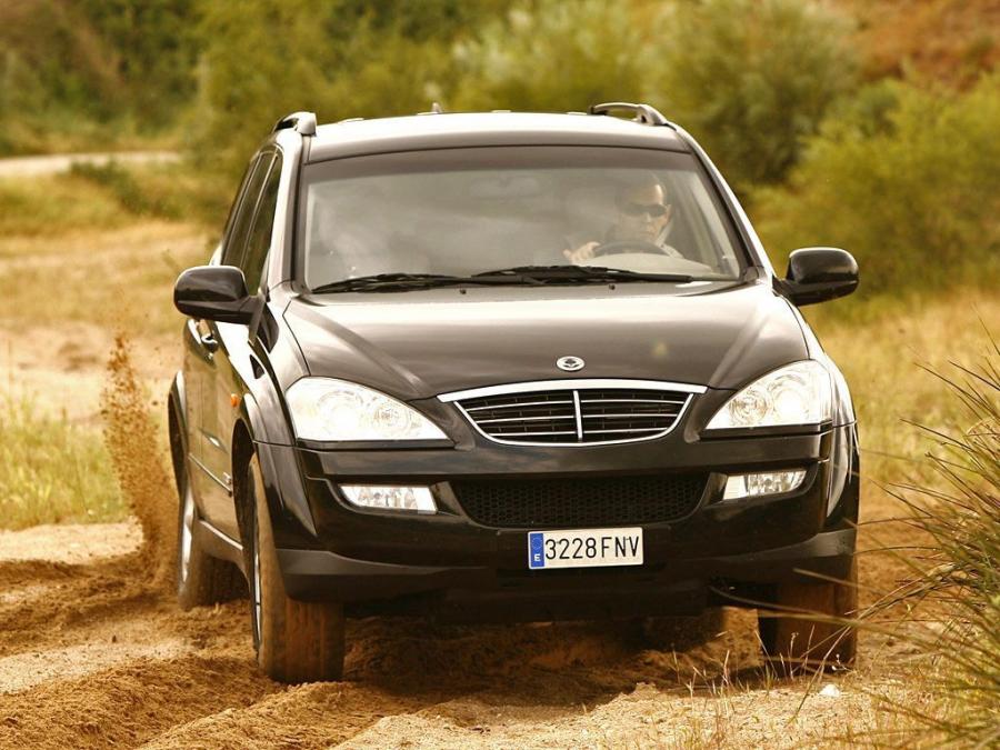  SsangYong Kyron 2007 года  (фото 8 из 16)